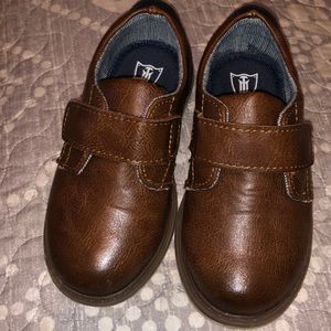 Toddler dress shoes